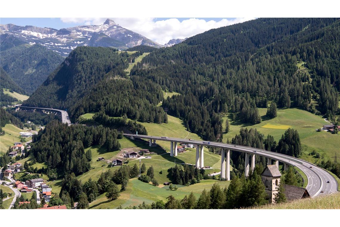 Die Brenner-Autobahn ist eine der wichtigsten Nord-Süd-Verbindungen. (Archivbild)