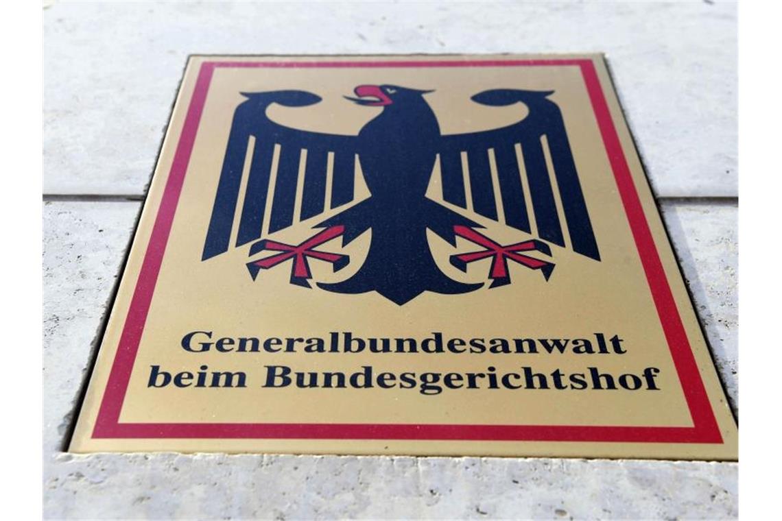 Mutmaßliche IS-Anhängerin nach Abschiebung in U-Haft Die Bundesanwaltschaft wirft der Festgenommenen unter anderem Mitgliedschaft in einer ausländischen terroristischen Vereinigung vor. Foto: Uli Deck/dpa