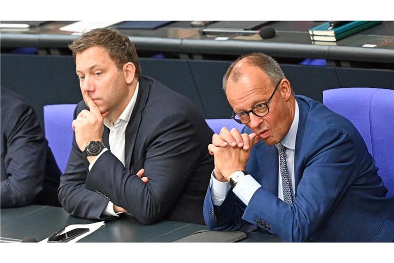 Die Bundesregierung muss in den kommenden Jahren große Haushaltslöcher stopfen.