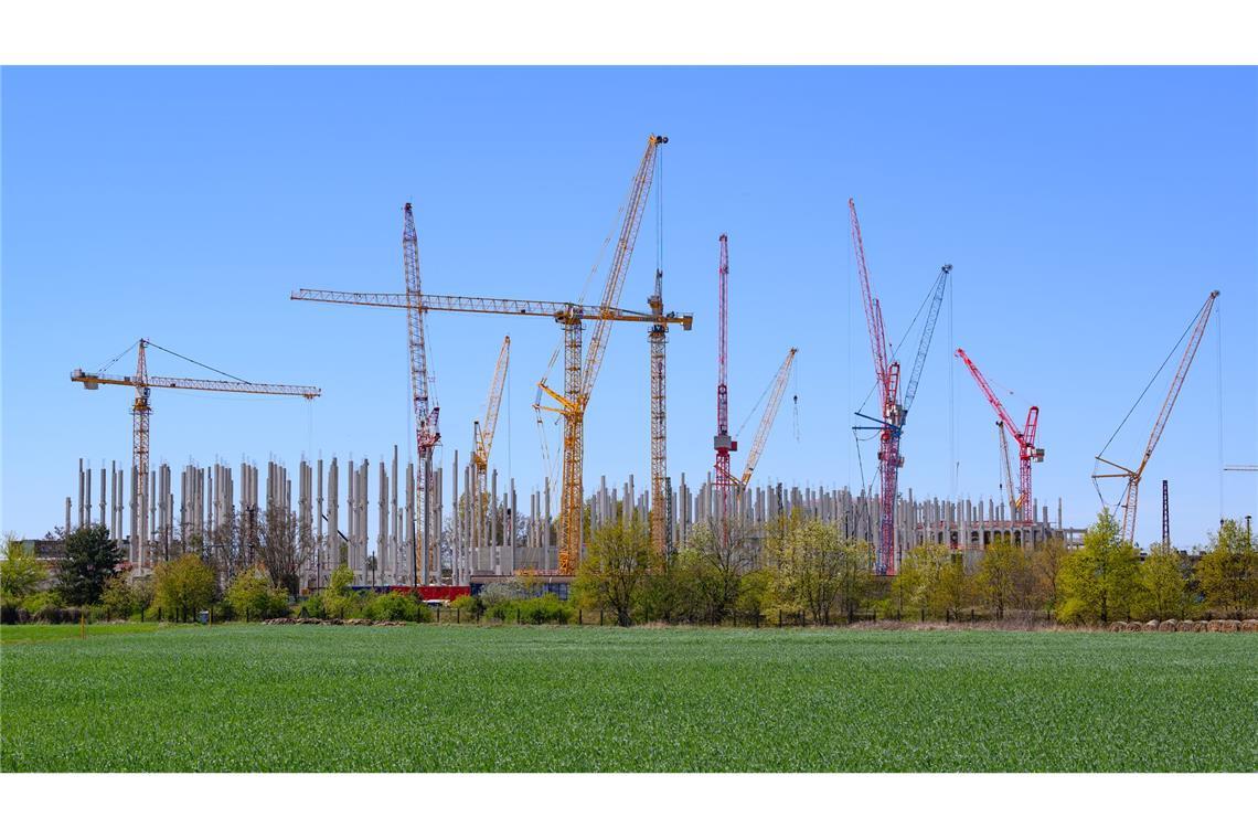 Die Bundesregierung will den Betreibern von Rechenzentren beim Thema Abwärmenutzung und Energieeffizienz entgegenkommen.