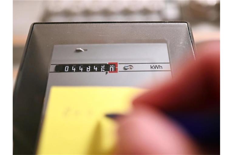 Die Bundesregierung will mit einer Gesetzesreform auf die Turbulenzen auf dem Energiemarkt reagieren. Foto: Uli Deck/dpa