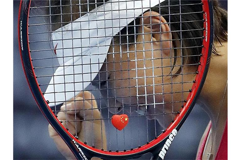 Die chinesische Tennisspielerin Peng Shuai hat Anfang November im sozialen Netzwerk Weibo Vorwürfe wegen eines sexuellen Übergriffs durch einen chinesischen Spitzenpolitiker veröffentlicht. Foto: Andy Wong/AP/dpa