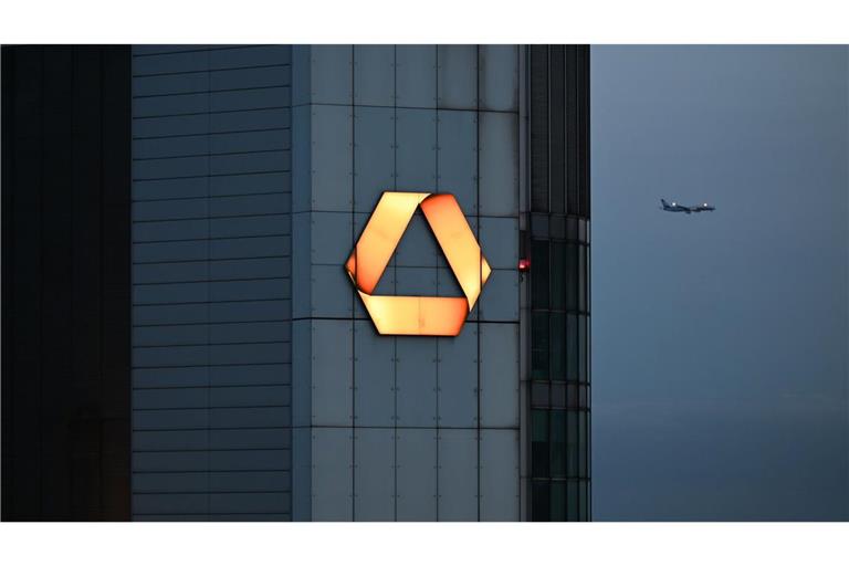 Die Commerzbank wehrt sich seit Monaten gegen Übernahmeambitionen der Unicredit. (Archivbild)