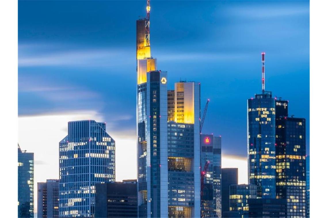 Die Commerzbank will mit einem radikalen Umbau in die Erfolgsspur zurückkehren. Foto: Boris Roessler