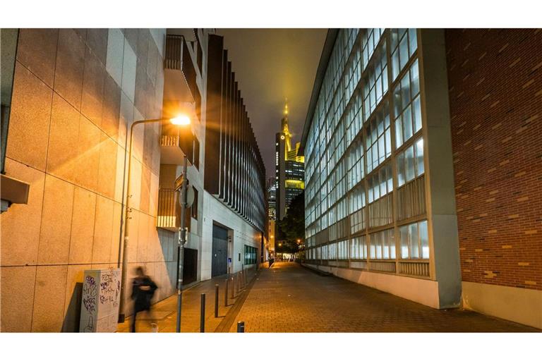 Die Commerzbank-Zentrale in Frankfurt. (Archivbild)