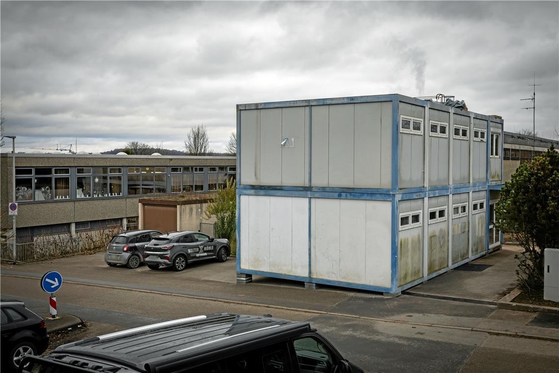 Vorerst keine Erweiterung der Aspacher Conrad-Weiser-Schule Die Containerklassenzimmer wurden im Sommer eigentlich für die Phase der Bauarbeiten rund um die Aufstockung der Conrad-Weiser-Schule angeschafft. Angesichts der fehlenden Räumlichkeiten können sie aber auch beim Normalbetrieb weiterhelfen. Foto: Alexander Becher