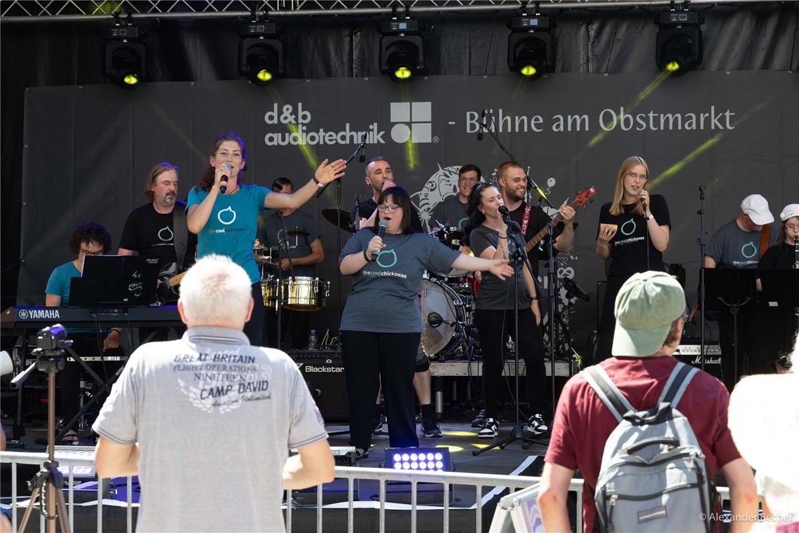 Die Cool Chickpeas singen "Tage wie dieser" und "Lieblingsmensch". 