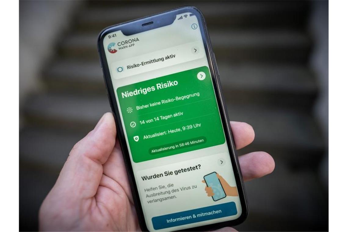 Neue Corona-Warn-App läuft - Regierung wirbt fürs Mitmachen