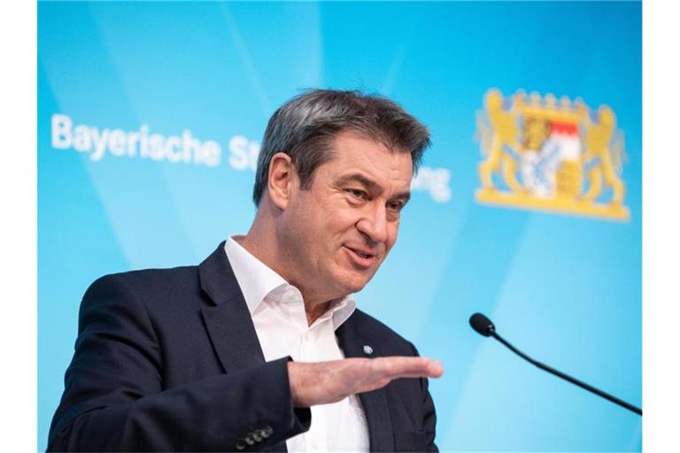 Die CSU ist einer Umfrage des Instituts Insa zufolge in der Wählergunst auf ein Tief von 36 Prozent gefallen. Foto: Matthias Balk/dpa