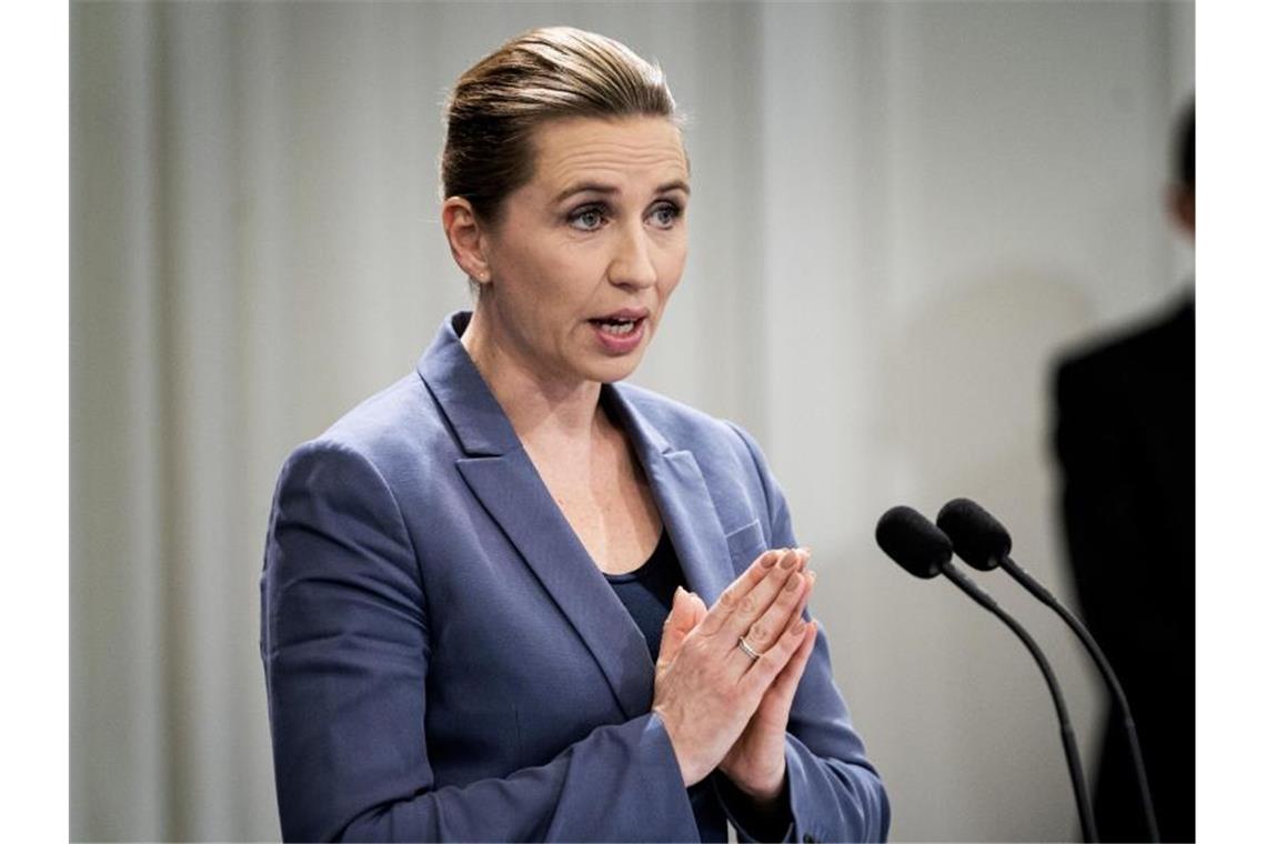 Die dänische Ministerpräsidentin Mette Frederiksen informiert auf einer Pressekonferenz über das Coronavirus (Archiv). Foto: Ida Guldbaek Arentsen/Ritzau Scanpix/AP/dpa