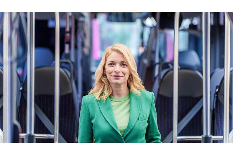 Die designierte neue Bahnchefin hat vor einigen Monaten selbst einen Lokführerschein gemacht.
