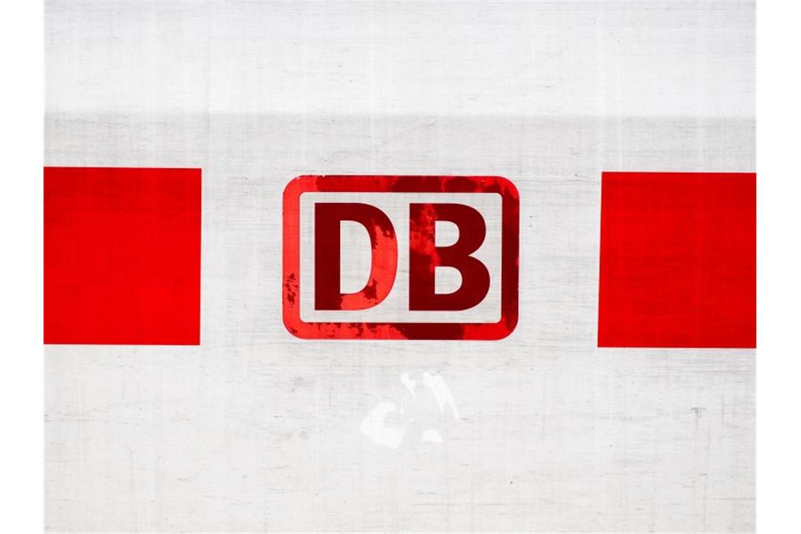 Die Deutsche Bahn (DB) wird wohl als Gewinner aus der Krise gehen. Foto: Hauke-Christian Dittrich/dpa