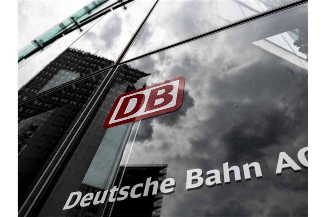 Dank Corona? Bahn ist pünktlicher als gewohnt Die Deutsche Bahn ist weiter pünktlicher als vor der Krise. Foto: Fabian Sommer/dpa