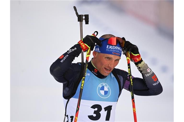 Die deutsche Biathlon-Staffel mit Startläufer Erik Lesser wurde Zweite in Ruhpolding. Foto: Sven Hoppe/dpa