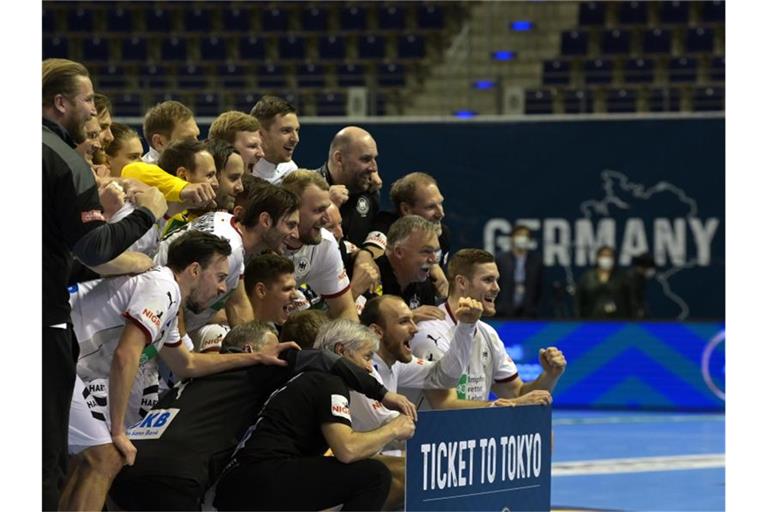 Die deutsche Handball-Nationalmannschaft konnte beim Qualifikationsturnier in Berlin das Ticket für Tokio lösen. Foto: Soeren Stache/dpa-Zentralbild/dpa