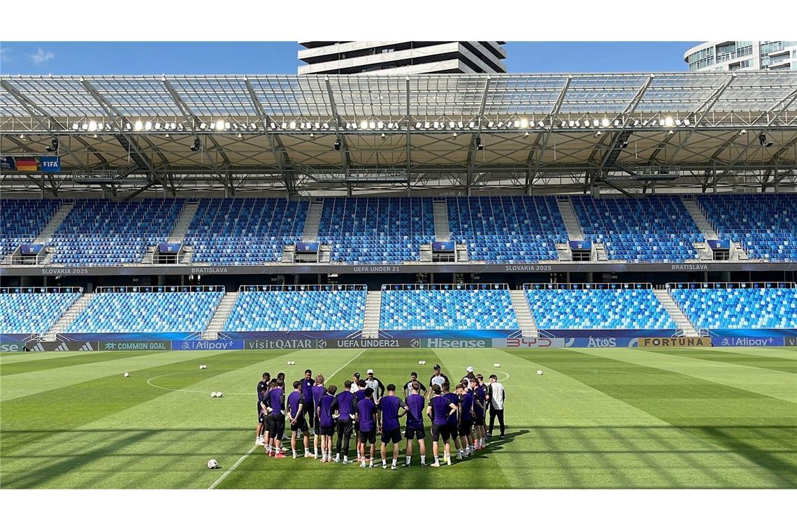 Medien: VfB ruft 100 Millionen Euro für Woltemade auf Die deutsche U21 schnuppert Endspielluft im Final-Stadion.
