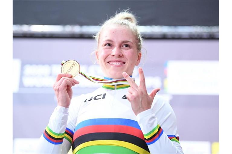 Die deutschen Bahnrad-Frauen um Emma Hinze zeigten bei der WM starke Leistungen. Foto: Sebastian Gollnow/dpa