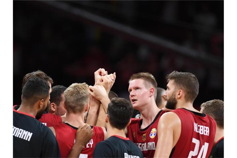 Die deutschen Basketballer müssen gegen die Dominikanische Republik unbedingt gewinnen. Foto: Swen Pförtner