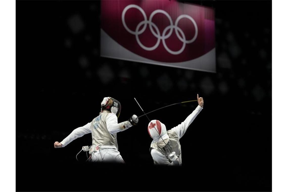 Das war die Olympia-Nacht Die deutschen Florett-Fechter scheiterten in Tokio im Viertelfinale. Foto: Andrew Medichini/AP/dpa