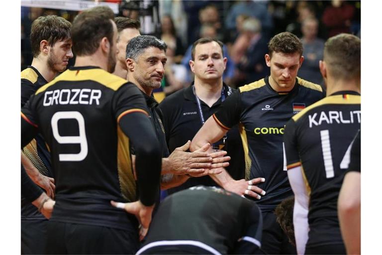 Die deutschen Volleyballer konnten das Olympia-Ticket nicht lösen. Foto: Andreas Gora/dpa