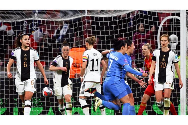 Die DFB-Frauen mussten sich Frankreich mit 1:2 geschlagen geben.