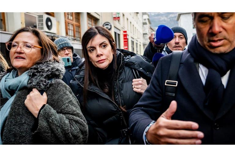 Die Ehefrau des Barbesitzers sagt erneut bei der Staatsanwaltschaft aus.