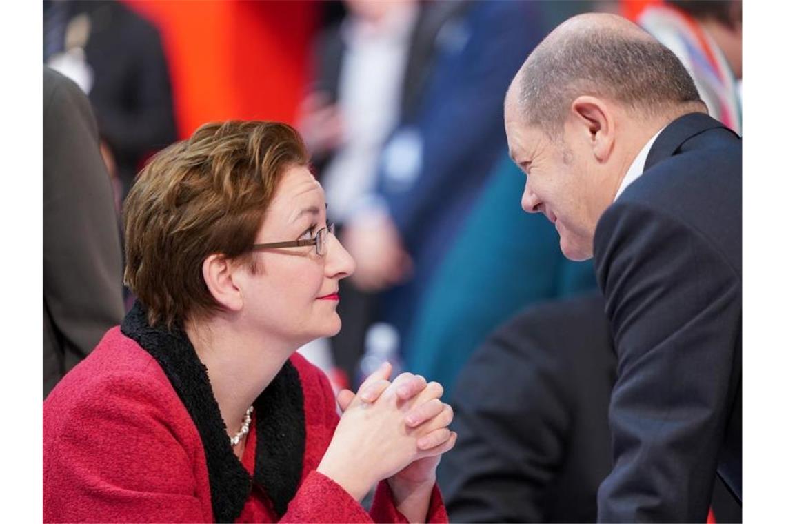 Wer wird was in der Ampel-Koalition? Die ehemalige Co-Kandidatin von Olaf Scholz für den SPD-Vorsitz, Klara Geywitz, ist eine Anwärterin auf das Ministerium für wirtschaftliche Zusammenarbeit und Entwicklung. Foto: Kay Nietfeld/dpa