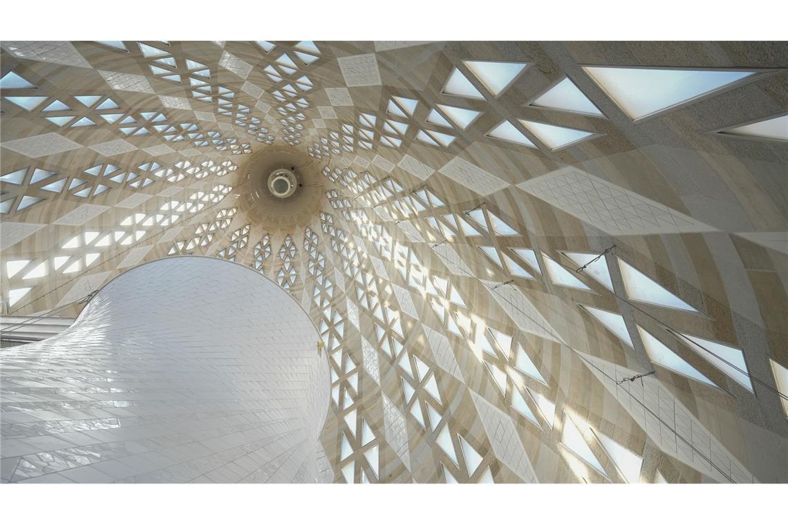 Die Einweihnung des Hauptturms der Sagrada Familia ist für den 10. Juni geplant.