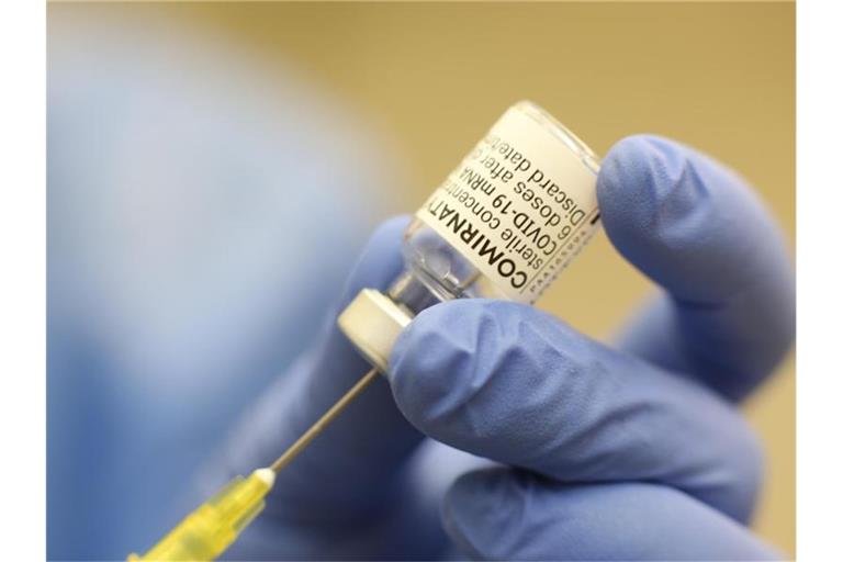 Die EMA hat keine Einwände gegen die Verwendung des Impfstoffs von Biontech/Pfizer für Kinder ab 12 Jahren. Foto: Matthias Bein/dpa-Zentralbild/dpa