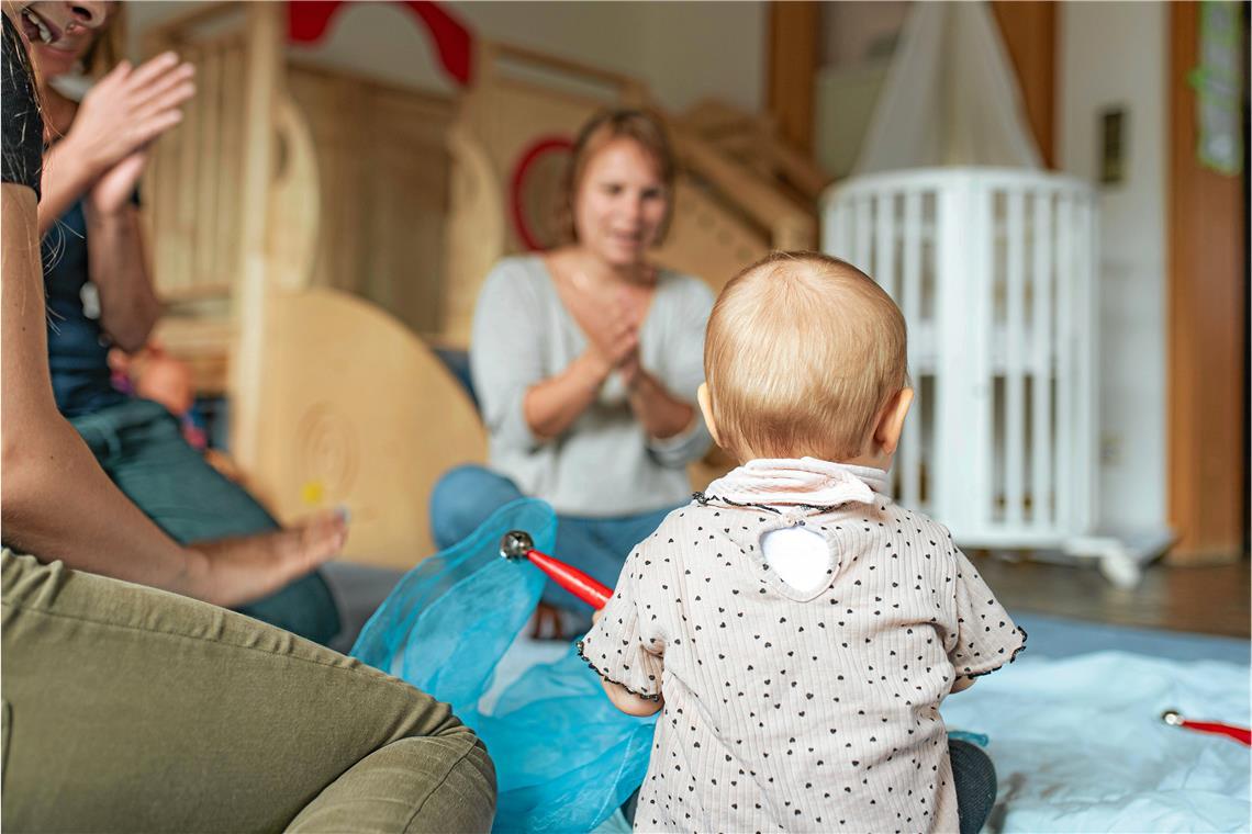 Mutter-Kind-Wohngruppe in Leutenbach feiert fünfjähriges Bestehen Die Entwicklung der Kinder in der Wohngruppe wird genau beobachtet. Foto: Paulinenpflege