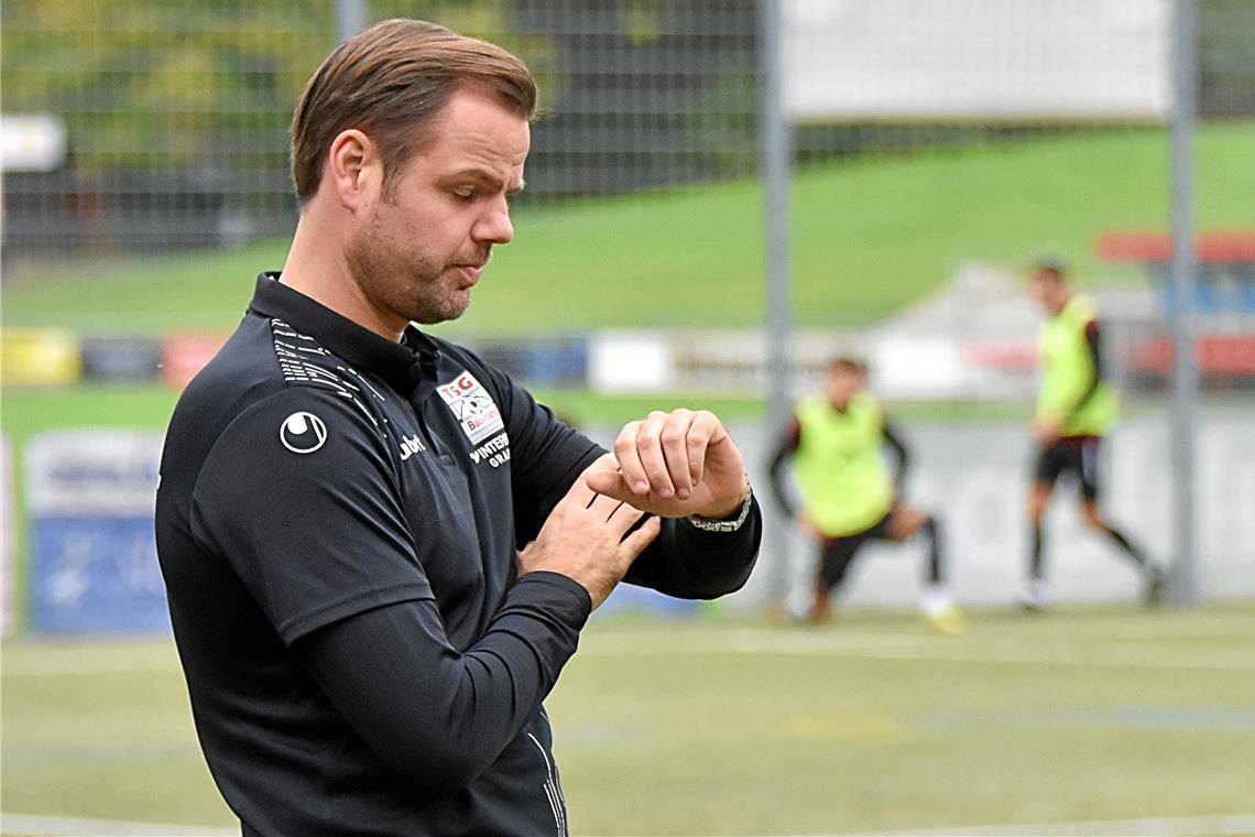 Mario Klotz bleibt der TSG Backnang ein weiteres Jahr treu Die erfolgreiche Zeit von Mario Klotz als Trainer der TSG Backnang ist noch lange nicht abgelaufen. Der Oberliga-Siebte und sein 39-jähriger Coach haben sich darauf geeinigt, den zum Saisonende auslaufenden Vertrag um ein weiteres Jahr zu verlängern. Foto: Tobias Sellmaier