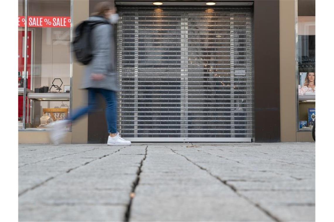 Das bisschen Öffnung reicht den meisten Händlern nicht Die Ergebnisse des Corona-Gipfels von Bund und Ländern sind in der Wirtschaft weitgehend mit Enttäuschung aufgenommen worden. Foto: Friso Gentsch/dpa