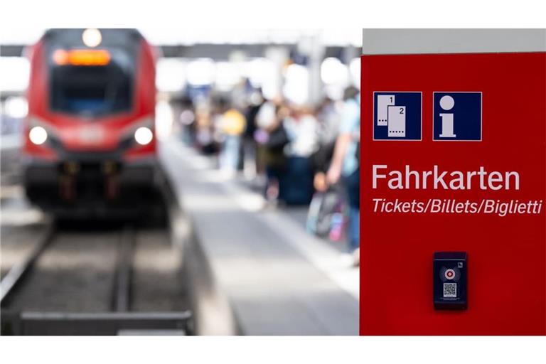 Die Erhöhung der Trassenpreise könnte gravierende Auswirkungen auf Fahrgäste haben.