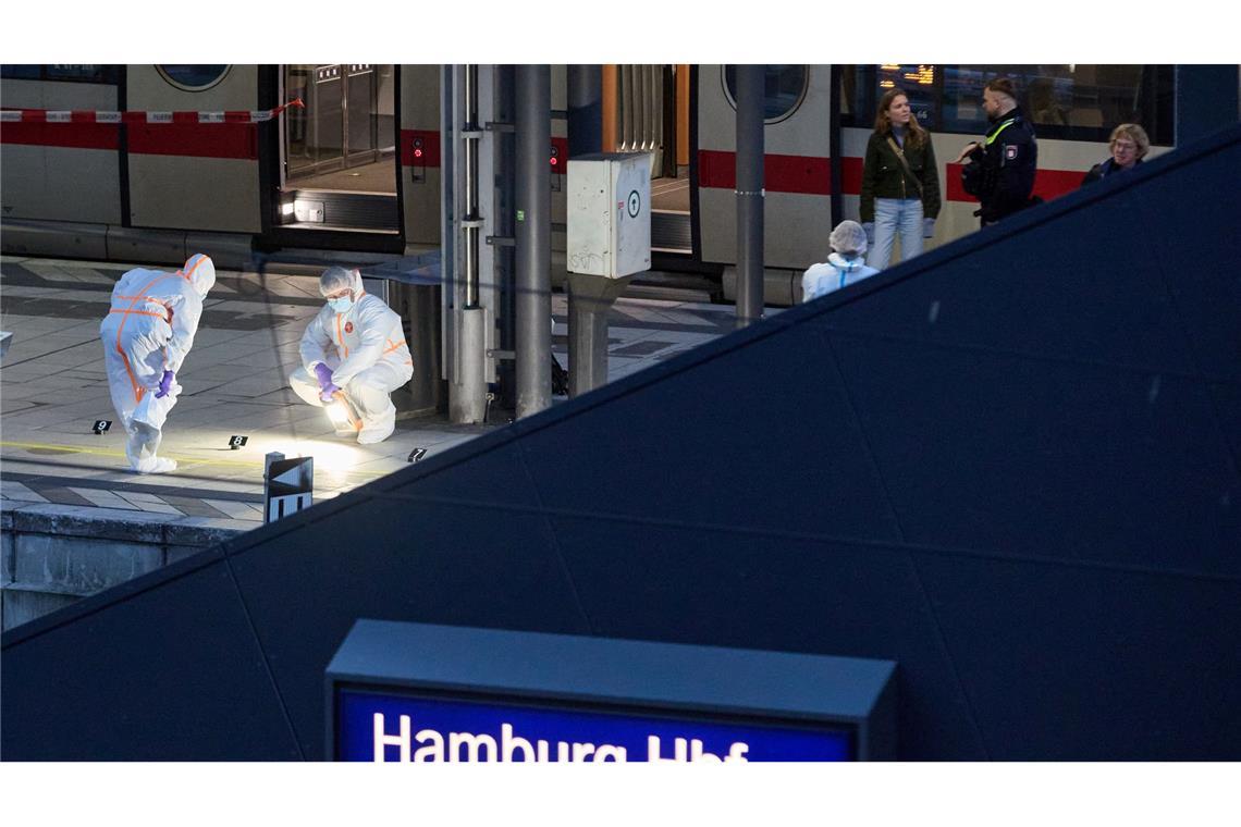 Polizei: Verletzte nach Messerangriff in stabilem Zustand