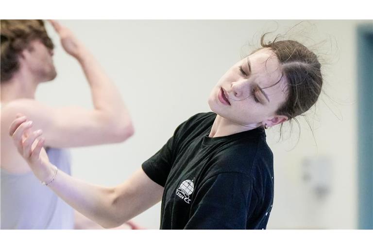 Die Erste Solistin Mackenzie Brown will das Stuttgarter Ballett verlassen.