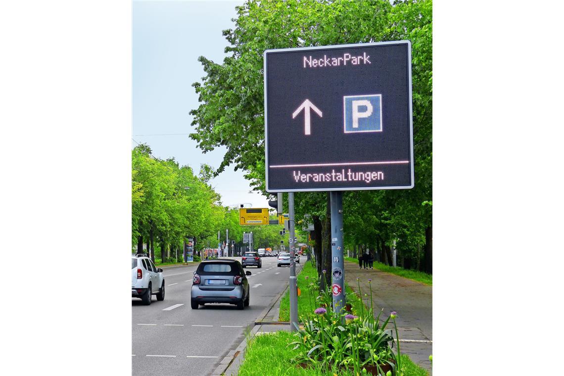 Neue digitale Wegweiser im Neckarpark