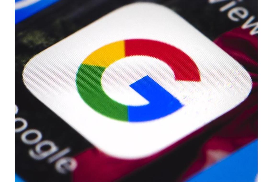 Weniger Macht für Google und Co: EU einig bei Digital-Gesetz Die EU hat sich bei der Digital-Gesetzgebung geeinigt und neue Regeln für Tech-Riesen wie Facebook und Google beschlossen. Foto: Matt Rourke/dpa