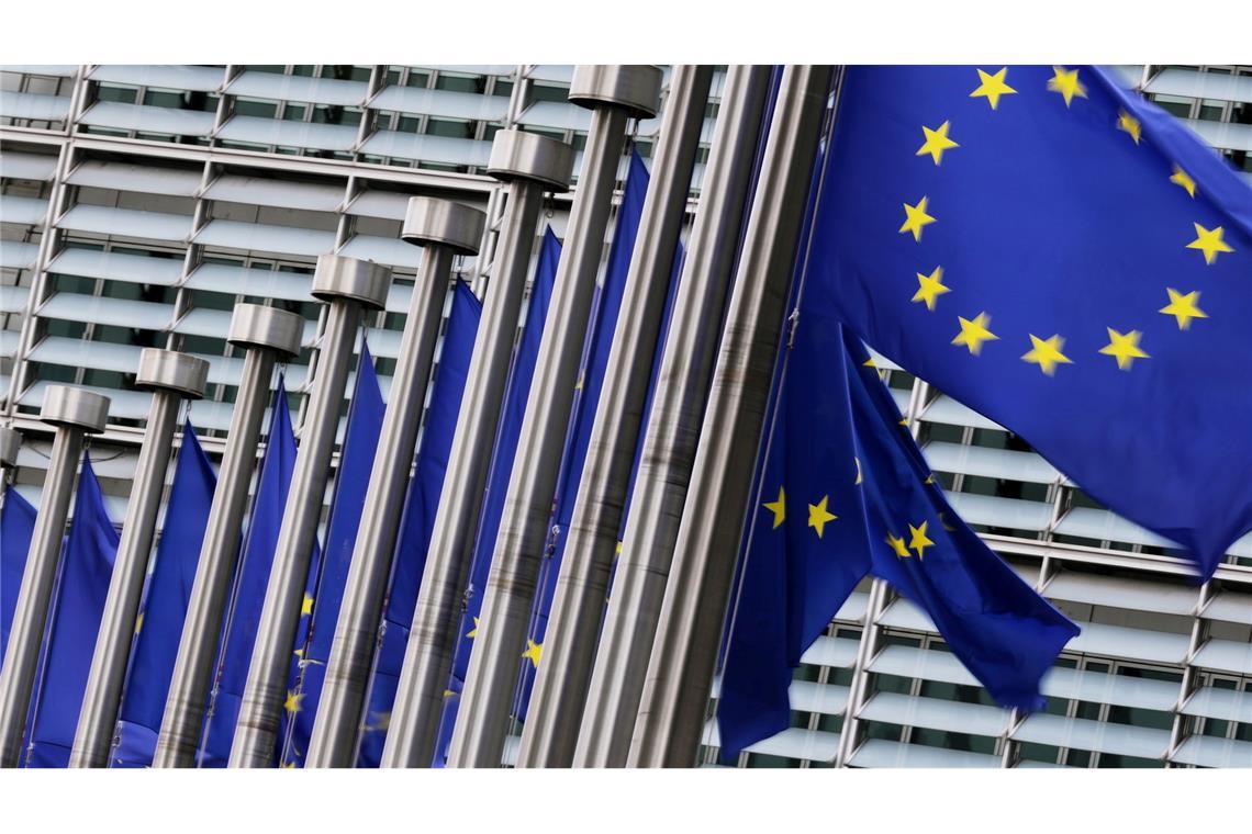 Die EU-Kommission nimmt Dienste von Amazon und Microsoft unter die Lupe. (Symbolbild)