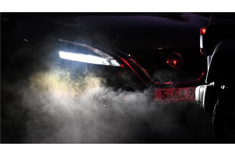 Die EU-Kommission will eine Rücknahme des sogenannten Verbrenner-Aus vorschlagen. (Archivbild)