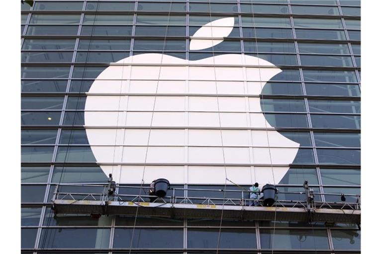 Die EU-Kommission wirft Apple bei Musik-Apps unfairen Wettbewerb vor. Foto: Christoph Dernbach/dpa