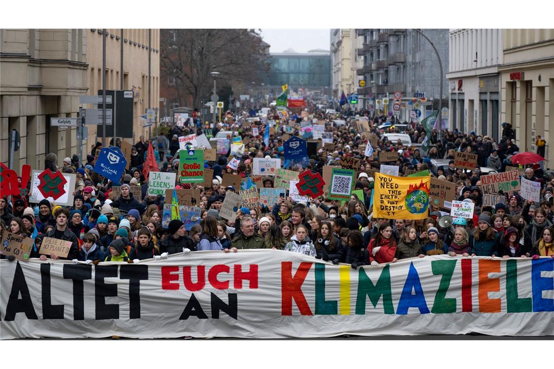 EU-Kommission: Klimaziel für 2030 in greifbarer Nähe Die EU will bis Ende des Jahrzehnts eine Reduzierung der Treibhausgasemissionen um 55 Prozent. (Archivbild)