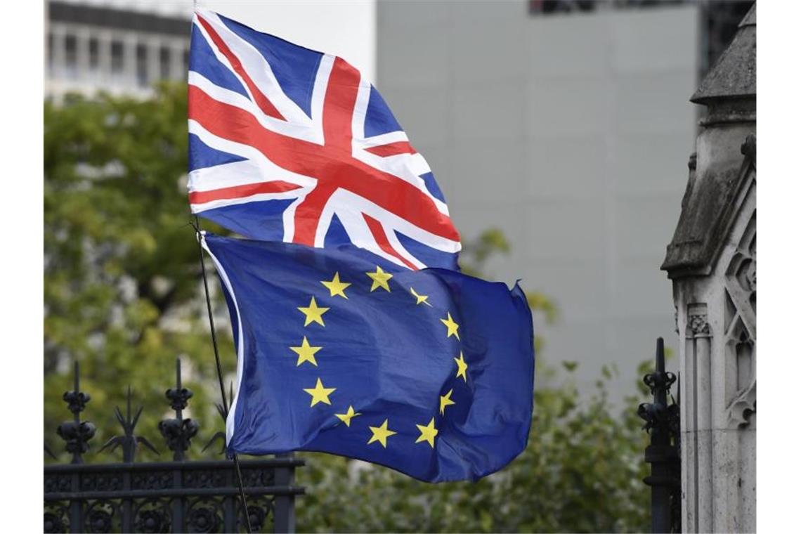 Abstimmung über Brexit-Deal könnte denkbar knapp ausgehen Die Europäische Union und Großbritannien haben im Brexit-Streit einen Durchbruch erzielt. Foto: Andres Pantoja/SOPA Images via ZUMA Wire/dpa