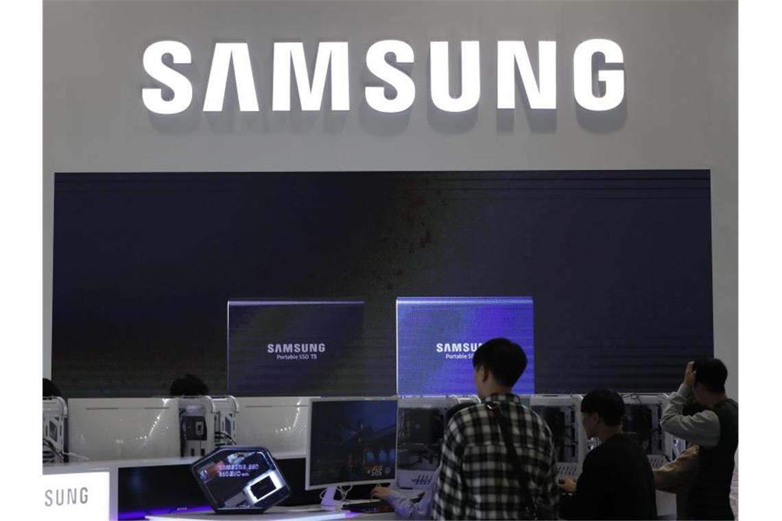 Die fallenden Chippreise haben den Gewinn des Technologieriesen im dritten Quartal 2019 deutlich geschmälert. Foto: Lee Jin-Man/AP/dpa