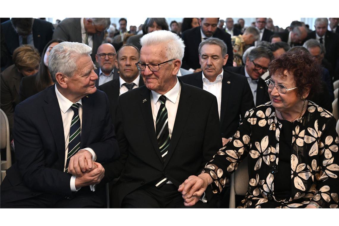 Die Feierlichkeiten fanden im Neuen Schloss statt.