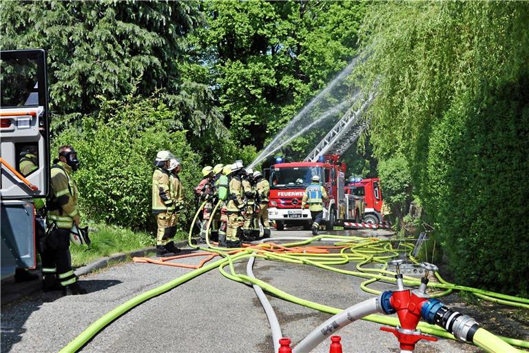 Die Feuerwehr ist aktuell im Einsatz. Foto: 7aktuell.de/ Lermer 