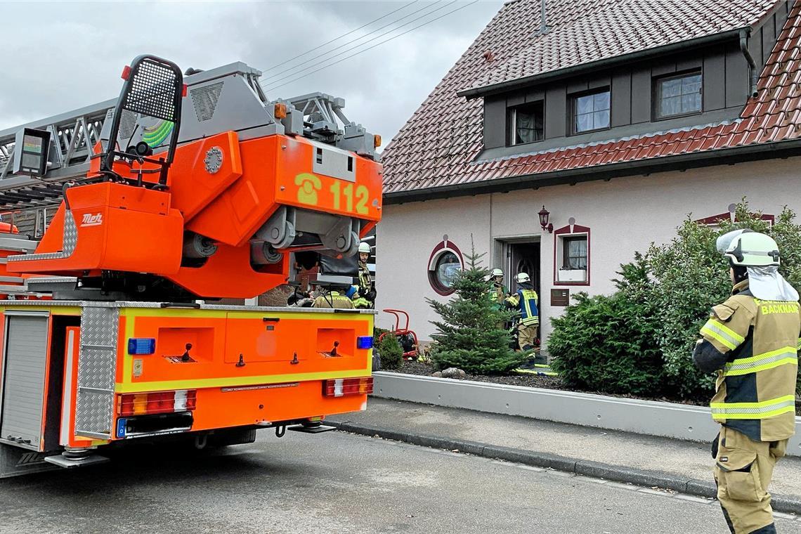 Die Feuerwehr konnte das Feuer schnell löschen. Foto: Alexander Becher