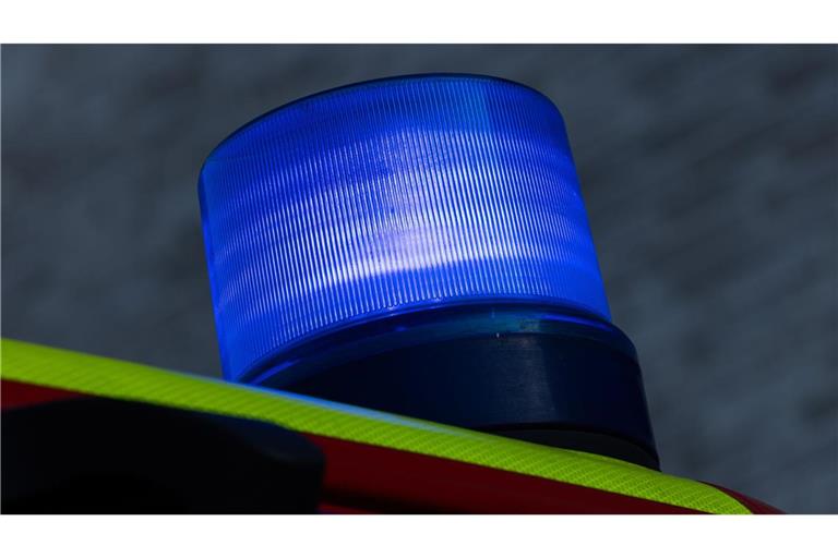 Die Feuerwehr löschte den Brand. (Symbolbild)