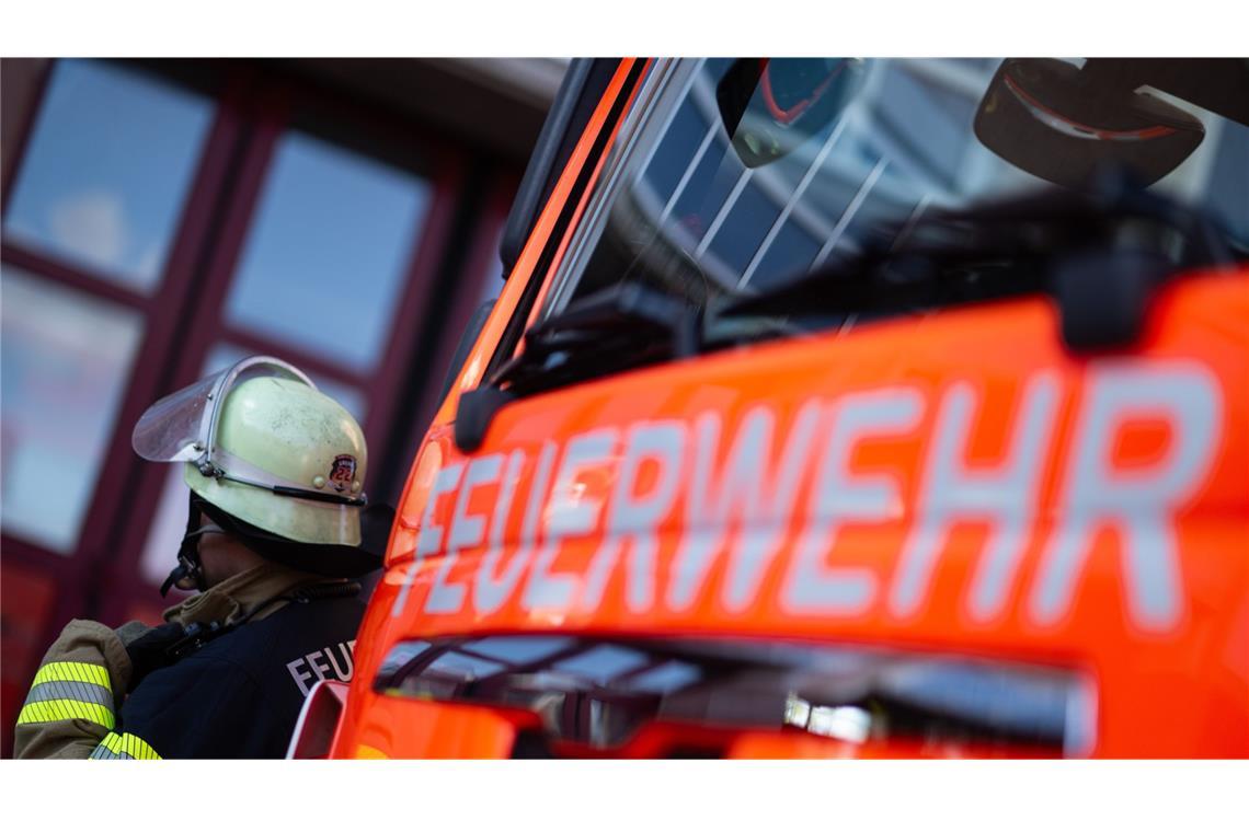 Backautomat fängt Feuer in Supermarkt Die Feuerwehr war in einem Supermarkt in Mannheim im Einsatz (Symbolbild).