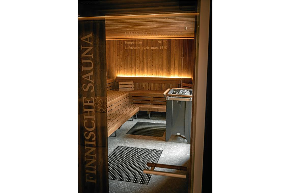 Neuer Wellnessbereich im Aspacher Hotel Sonnenhof kommt gut an Die finnische Sauna ist eine von sechs Saunen und Dampfbädern. Foto: Alexander Becher