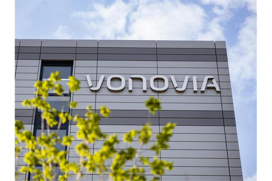 Wohnungsriese Vonovia mit guten Zahlen Die Firmenzentrale des Wohnungsunternehmens Vonovia in Bochum. Foto: Marcel Kusch/dpa
